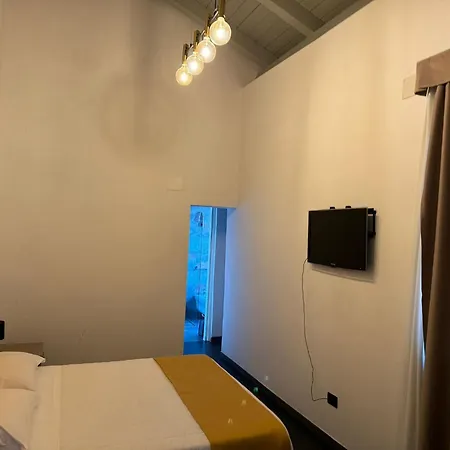 Dazio Exclusive 3* Rome